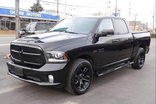 2018 RAM 1500 Sport