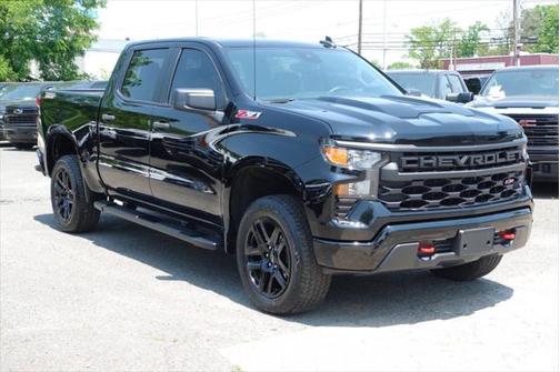 2022 Chevrolet Silverado 1500 Custom Trail Boss
