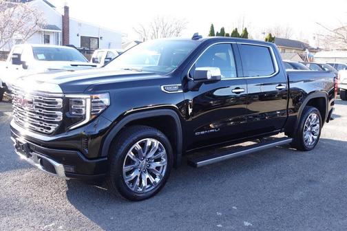 Onyx Black 2023 GMC Sierra 1500 Denali