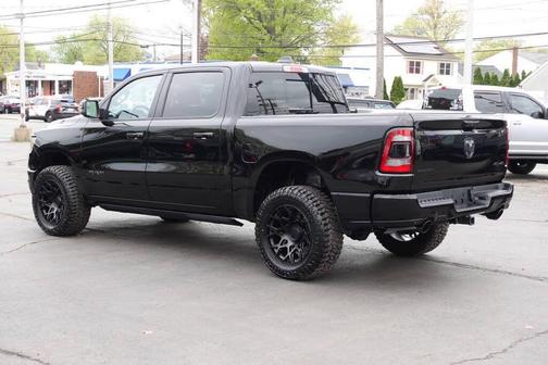 Diamond Black Crystal Pearl 2023 RAM 1500 Sport