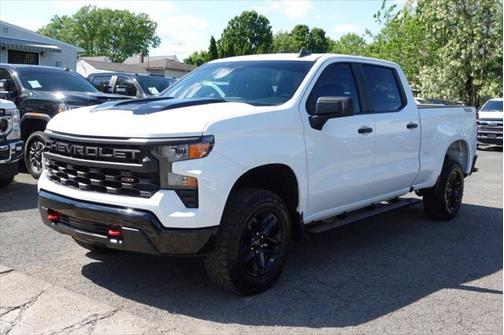 2022 Chevrolet Silverado 1500 Custom Trail Boss