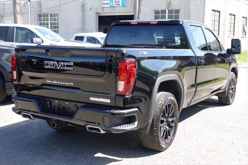 2022 GMC Sierra 1500 Elevation