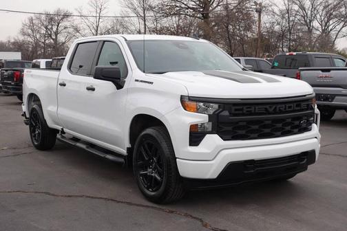 Summit White 2023 Chevrolet Silverado 1500 Custom