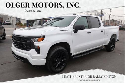 White 2023 Chevrolet Silverado 1500 Custom