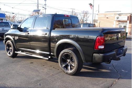 2022 RAM 1500 Classic Warlock 4x4 4dr Crew Cab 5.5 ft. SB Pickup