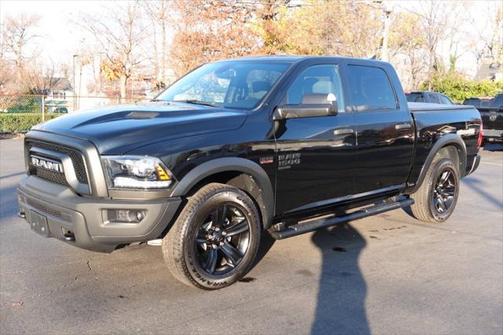 2022 RAM 1500 Classic Warlock 4x4 4dr Crew Cab 5.5 ft. SB Pickup
