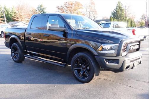 2022 RAM 1500 Classic Warlock 4x4 4dr Crew Cab 5.5 ft. SB Pickup