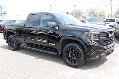 2023 GMC Sierra 1500 Elevation