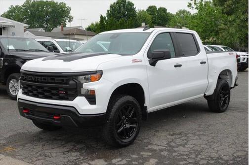 2022 Chevrolet Silverado 1500 Custom Trail Boss