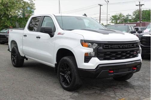 2022 Chevrolet Silverado 1500 Custom Trail Boss