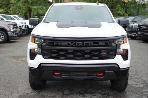 2022 Chevrolet Silverado 1500 Custom Trail Boss