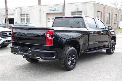 2022 Chevrolet Silverado 1500 Custom Trail Boss