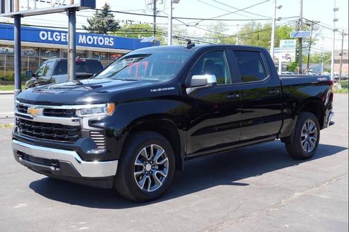 Black 2024 Chevrolet Silverado 1500 LT