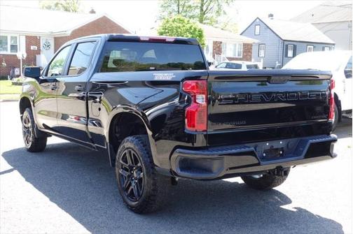 2022 Chevrolet Silverado 1500 Custom Trail Boss