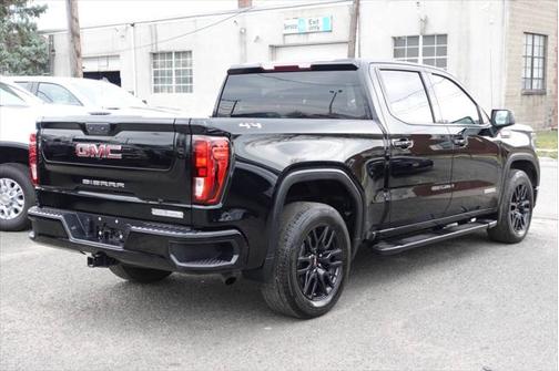 2022 GMC Sierra 1500 Elevation