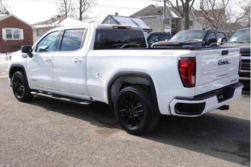 2022 GMC Sierra 1500 Elevation