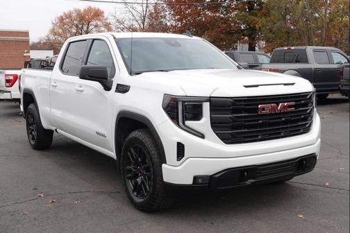 2023 GMC Sierra 1500 Elevation