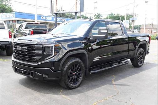 2024 GMC Sierra 1500 Elevation