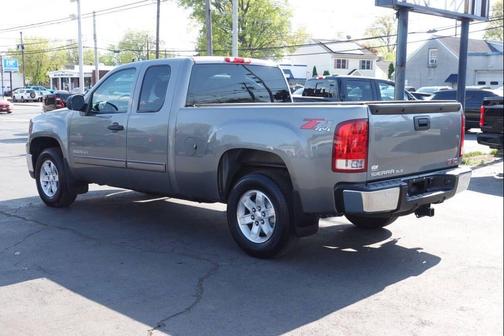 Gray 2013 GMC Sierra 1500 SLE1