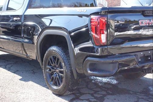 2023 GMC Sierra 1500 Pro