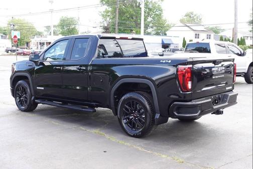 Black 2023 GMC Sierra 1500 Elevation