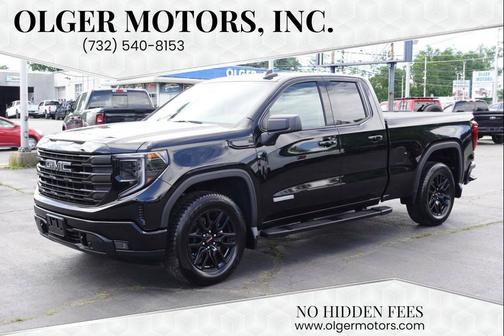 Black 2023 GMC Sierra 1500 Elevation