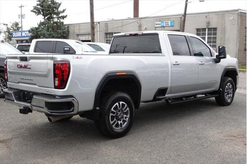 2022 GMC Sierra 2500 SLE
