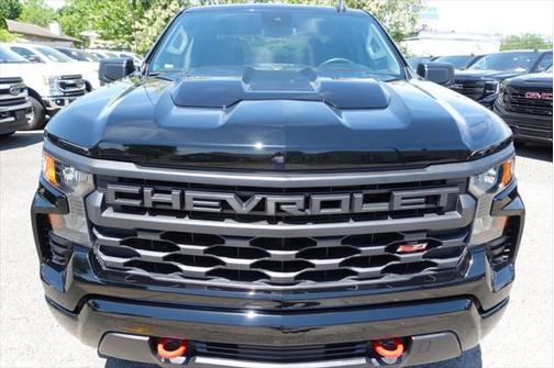 2022 Chevrolet Silverado 1500 Custom Trail Boss