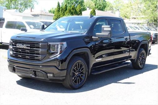 2022 GMC Sierra 1500 Elevation