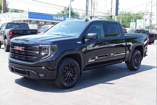Black 2024 GMC Sierra 1500 Elevation