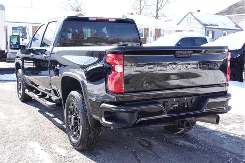 2023 Chevrolet Silverado 2500 LT