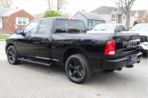 2022 RAM 1500 Classic Express