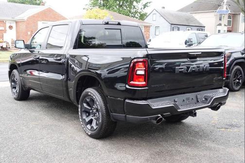 2025 RAM 1500 Sport