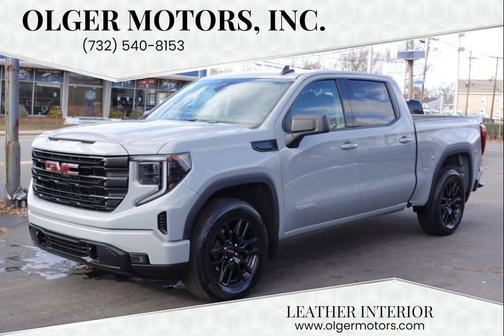 Gray 2024 GMC Sierra 1500 Elevation