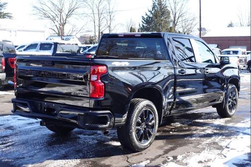 2023 Chevrolet Silverado 1500 Custom