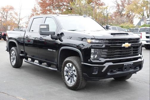 2024 Chevrolet Silverado 2500 Custom