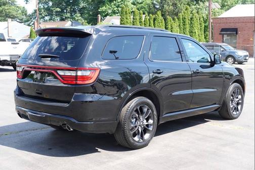 DB Black 2024 Dodge Durango R/T
