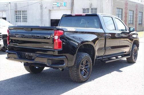 2022 Chevrolet Silverado 1500 Custom Trail Boss