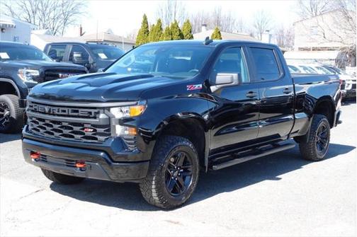 2022 Chevrolet Silverado 1500 Custom Trail Boss