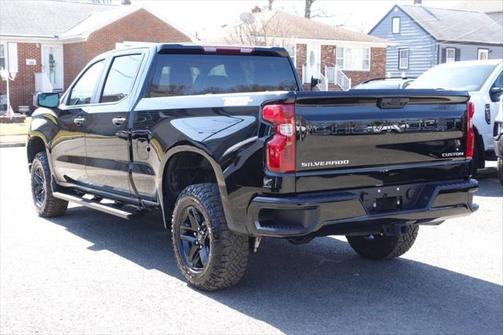 2022 Chevrolet Silverado 1500 Custom Trail Boss