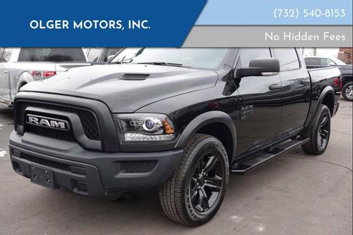 Black 2023 RAM 1500 Classic Warlock 4x4 4dr Crew Cab 5.5 ft. SB Pickup
