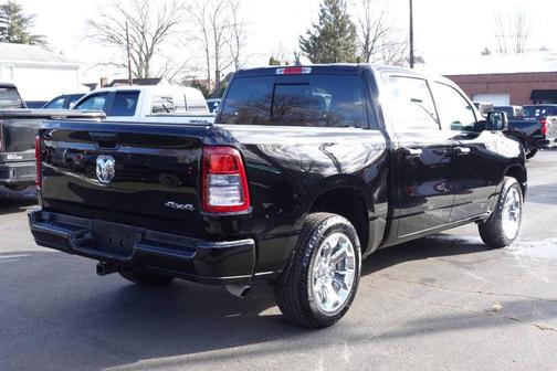 Diamond Black Crystal Pearl 2024 RAM 1500 Tradesman