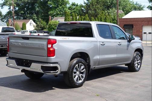 Gray 2023 Chevrolet Silverado 1500 LT