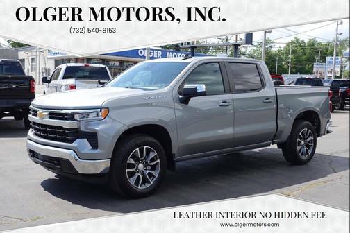 Gray 2023 Chevrolet Silverado 1500 LT