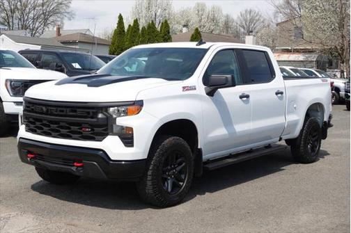 2022 Chevrolet Silverado 1500 Custom Trail Boss