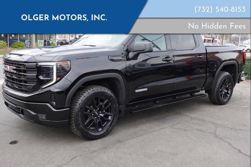 Black 2024 GMC Sierra 1500 Elevation