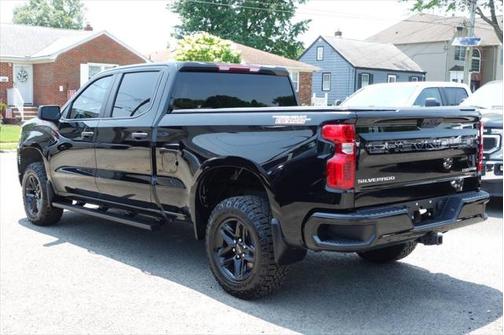 2022 Chevrolet Silverado 1500 Custom Trail Boss