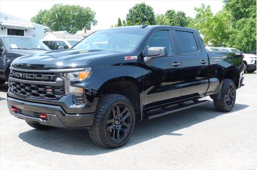 2022 Chevrolet Silverado 1500 Custom Trail Boss