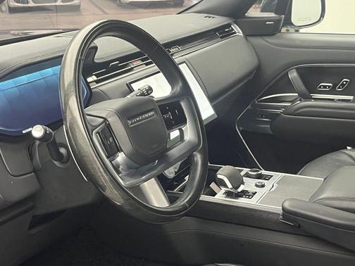 Santorini Black 2023 Land Rover Range Rover P530 SE