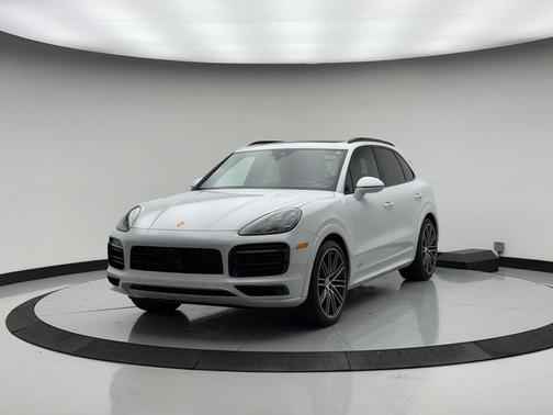 White 2023 Porsche Cayenne GTS